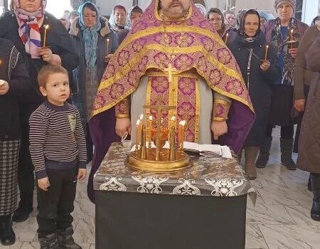 Родительская суббота в храме Святителя Николая Чудотворца 